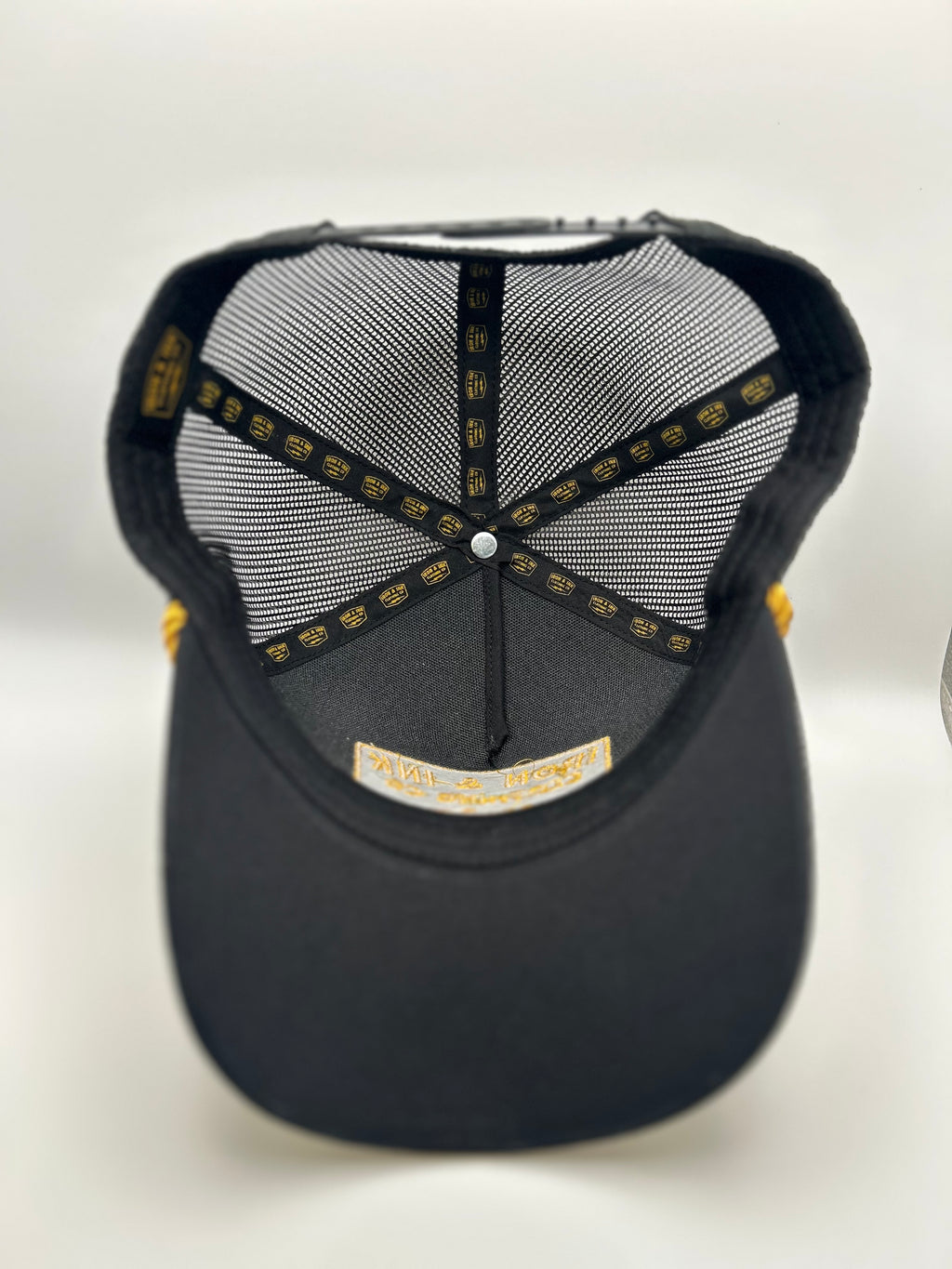 New custom "Captains" SnapBack hat- black