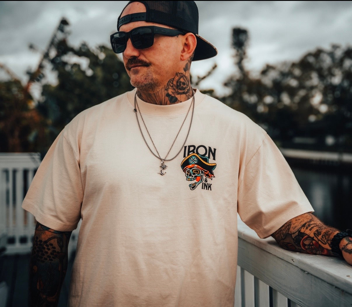 Raise the flags" oversized shirt- off white