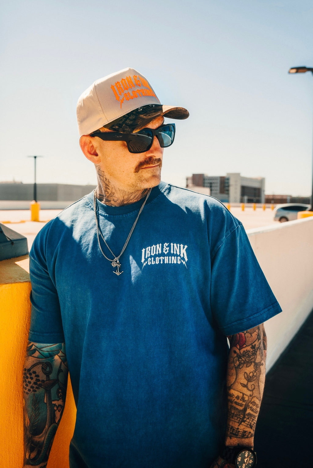"bolt" garment dyed shirt- Cobalt blue